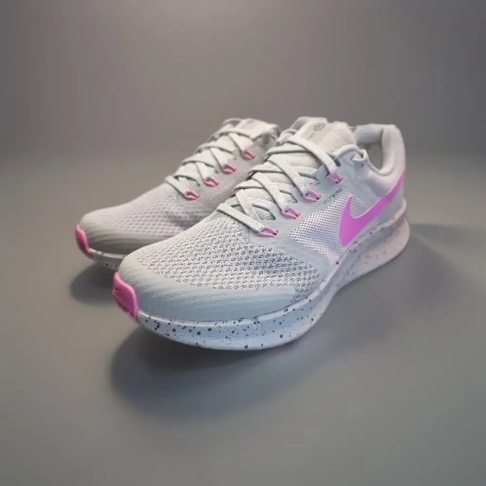 Size 7.5 Women Nike Run Swift 3 SE IH0529 078